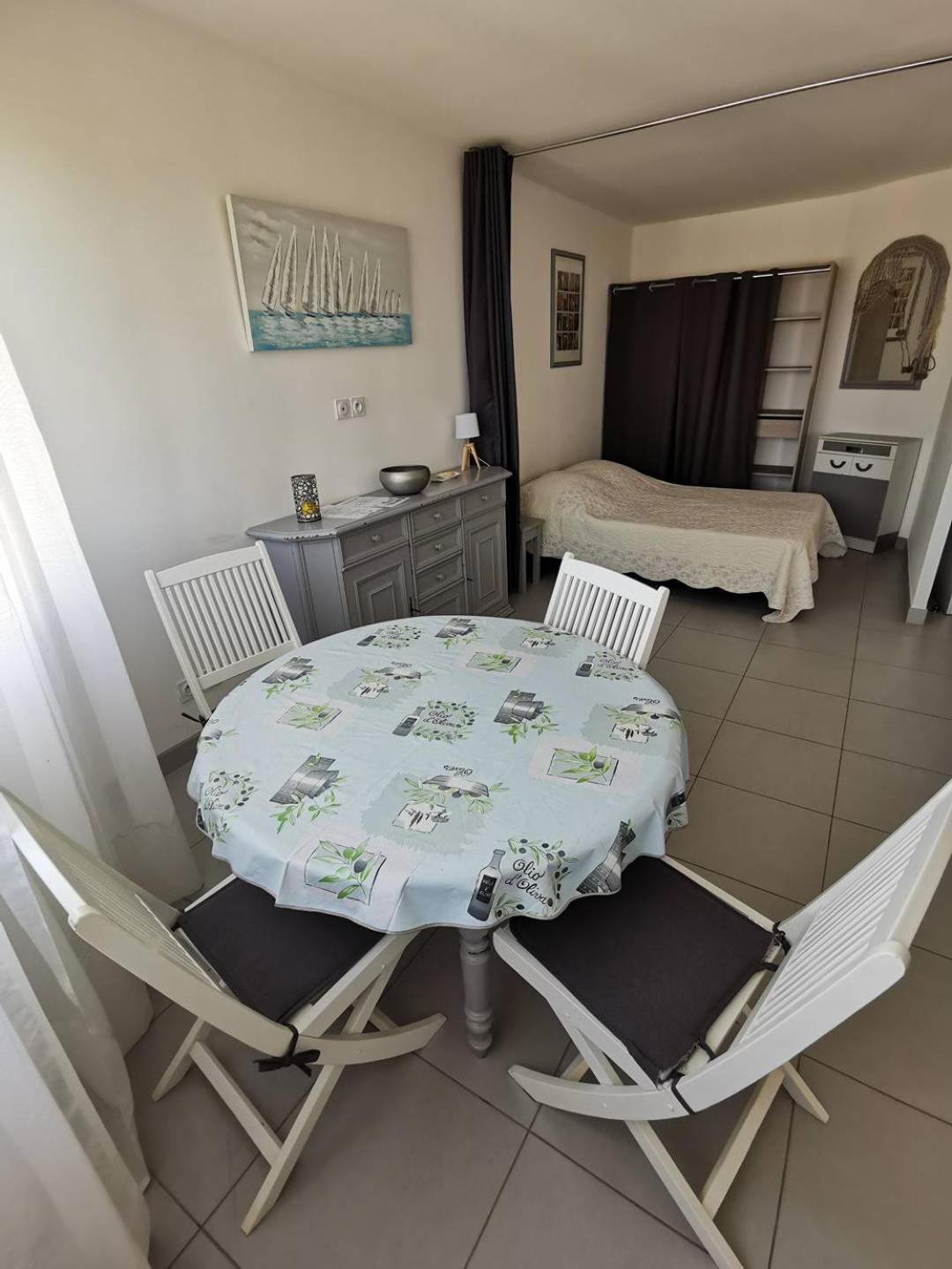 As18656 - Grand Studio Vue Mer, Direct Sur Plage Avec Parking Prive Le Grau-du-Roi Buitenkant foto